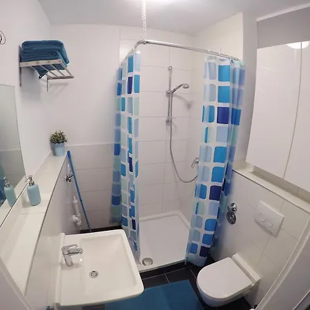 Christian Apartamento Colonia